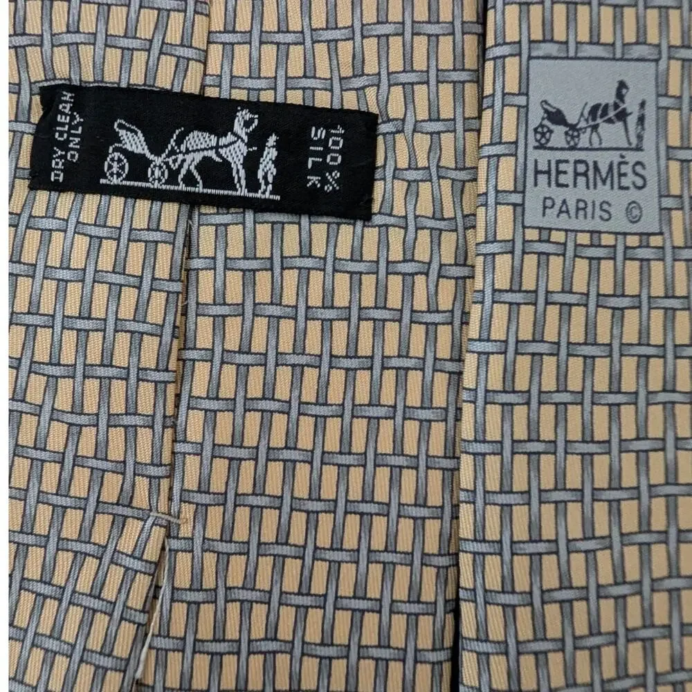 Vintage Hermès 100% Silk Men's Yellow Tie With Grey Basketweave Designs